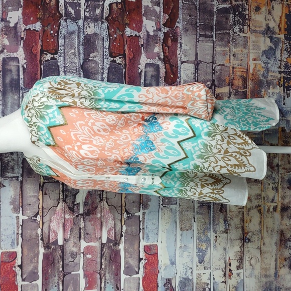 Chico's "Norah" Tunic - Picture 5 of 11